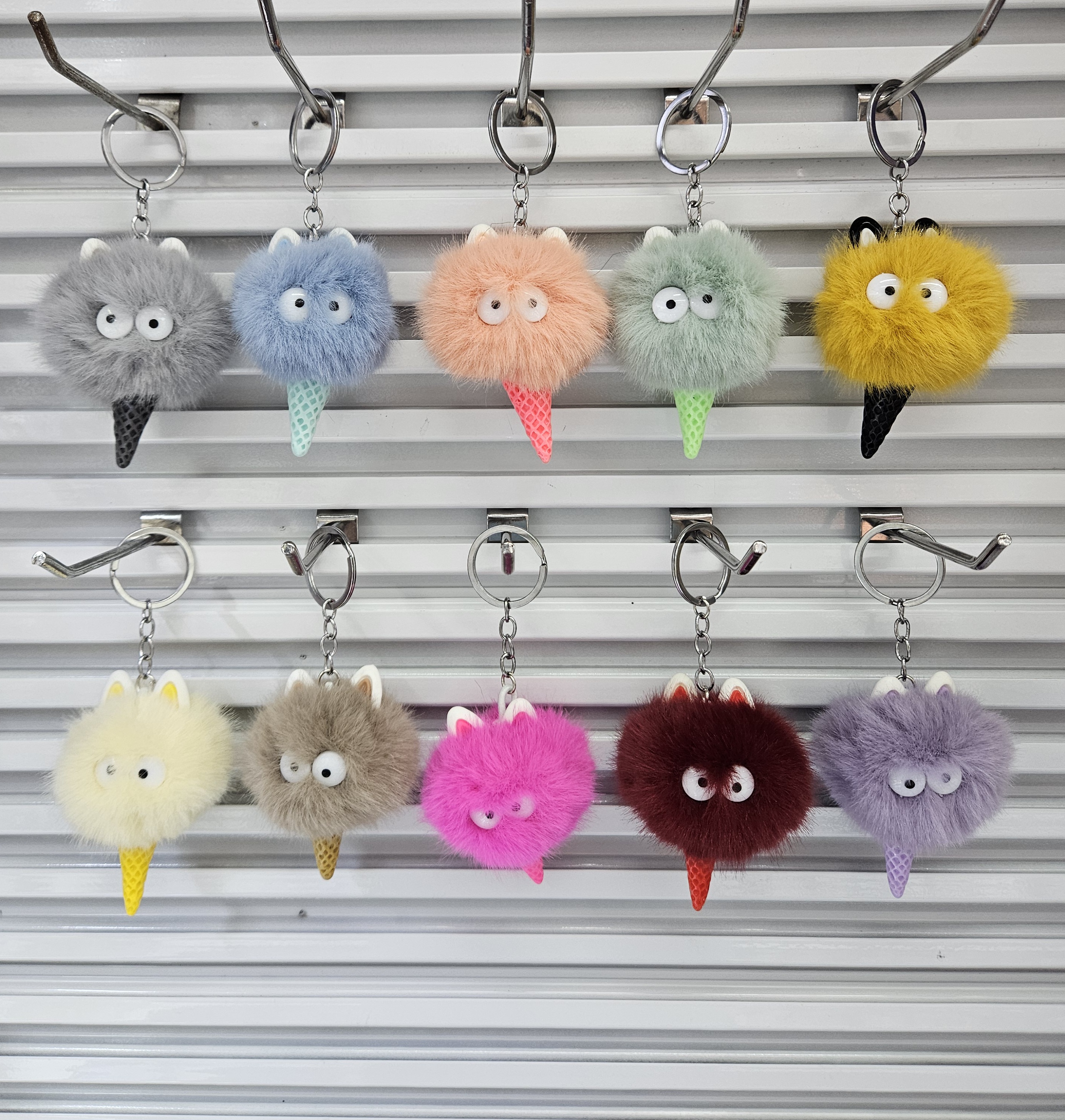 毛绒钥匙扣挂件