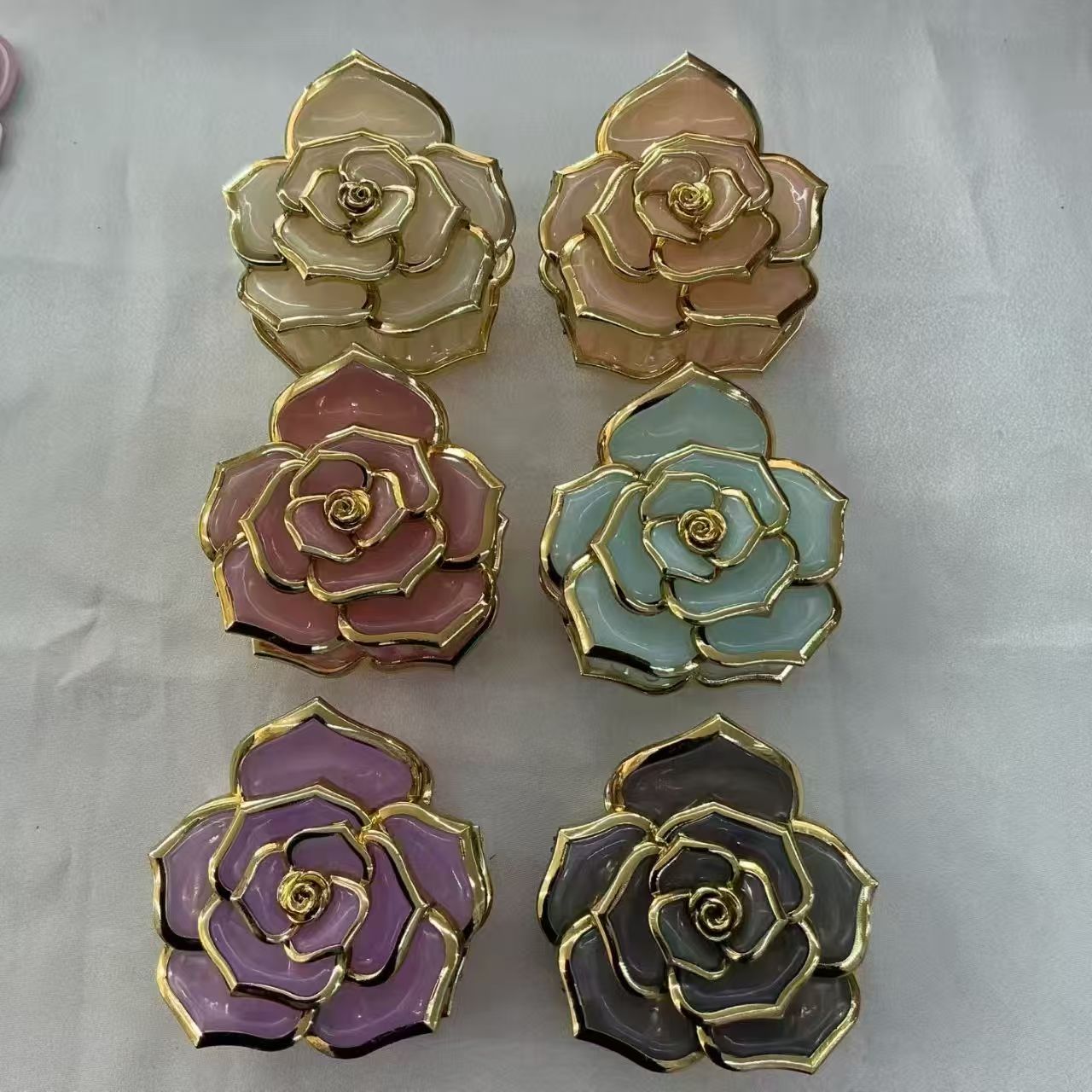 玫瑰花造型饰品六朵不同颜色玫瑰花发饰头饰