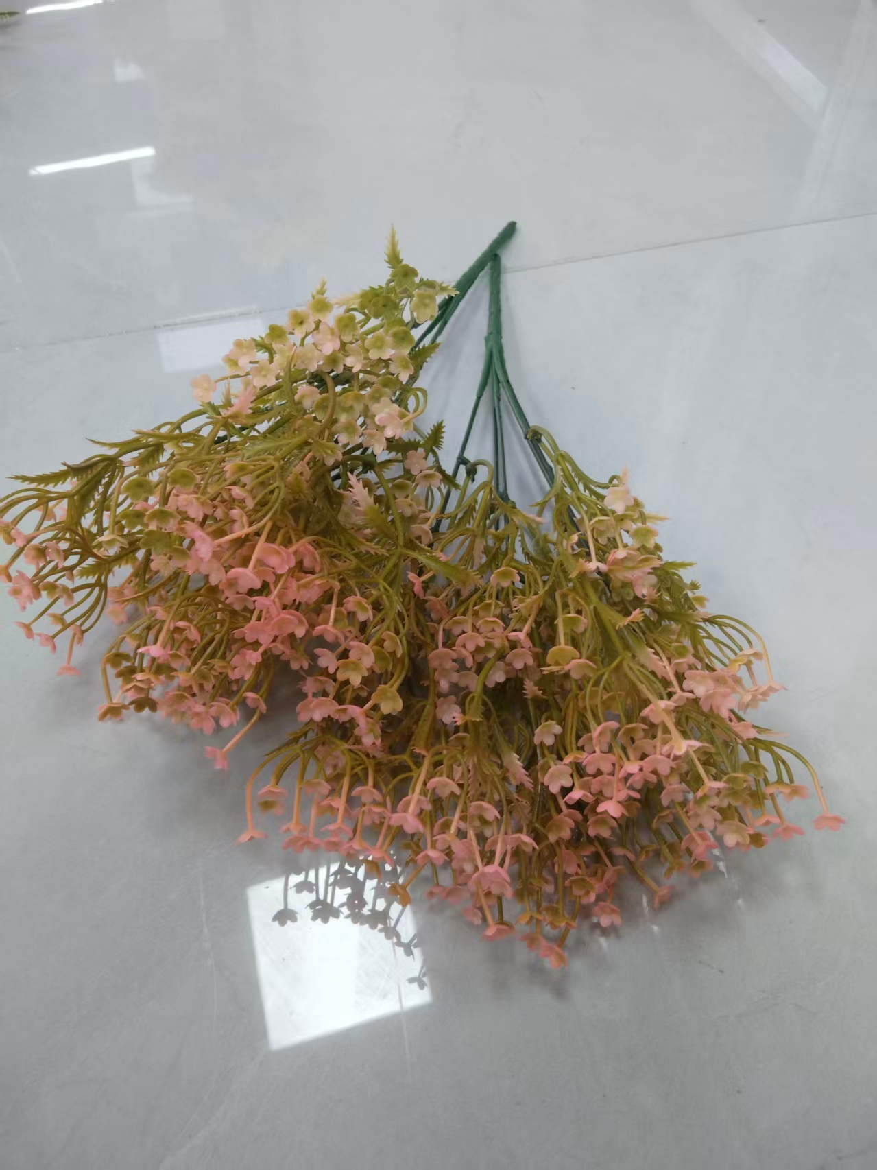 仿真花/串花藤吊/金色系仿真花/多肉/←塑料花那裡卖产品图