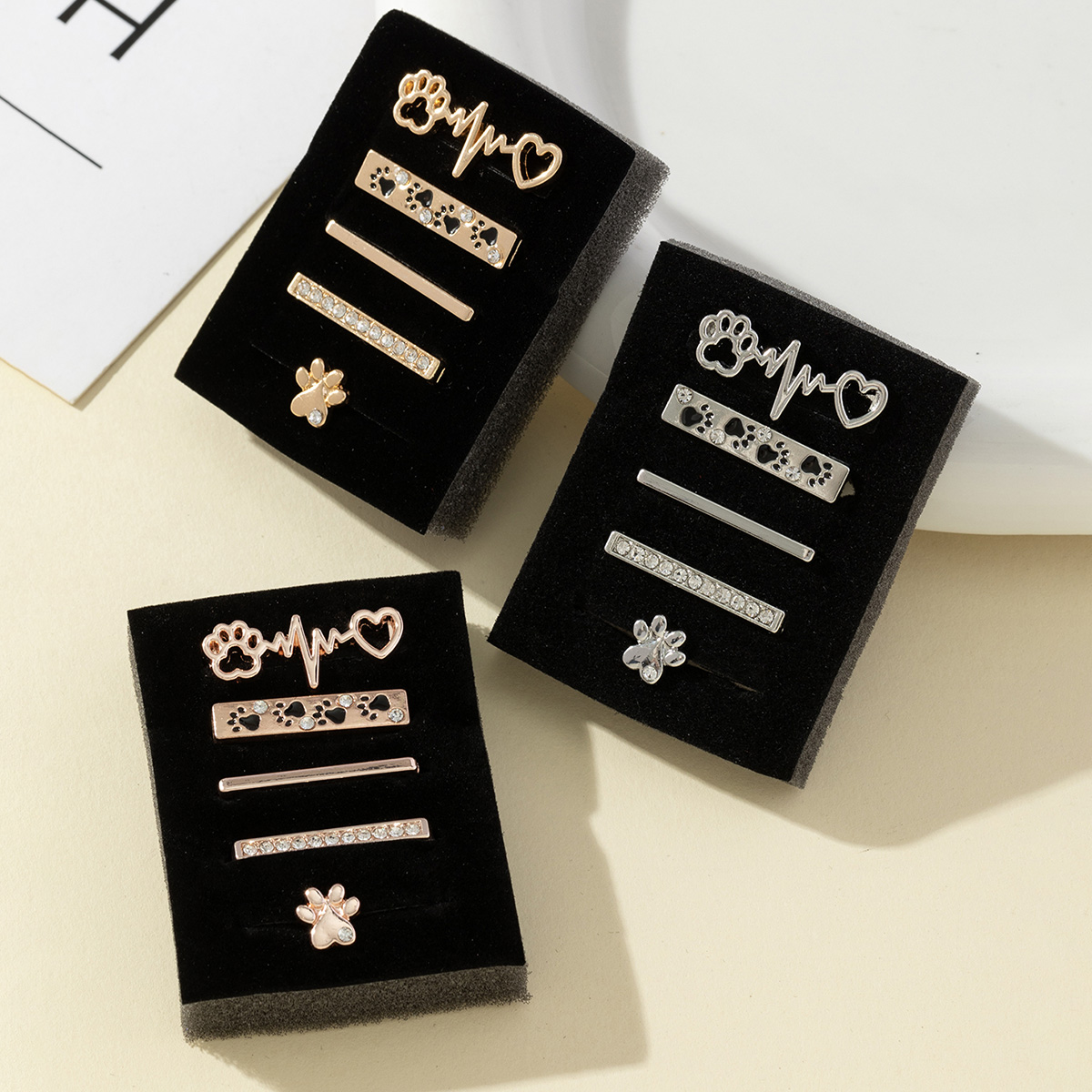 热销外贸苹果三星运动手表带装饰环+钉扣宠物猫咪狗狗狗骨头配饰