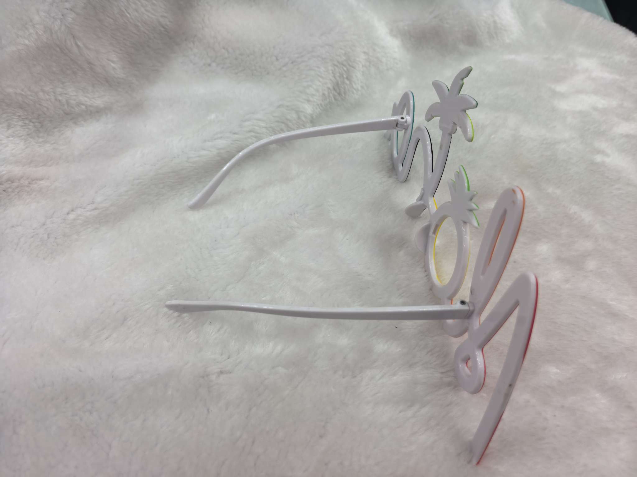 运动户外拍照道具，各种晚会舞会用品PARTY等产品