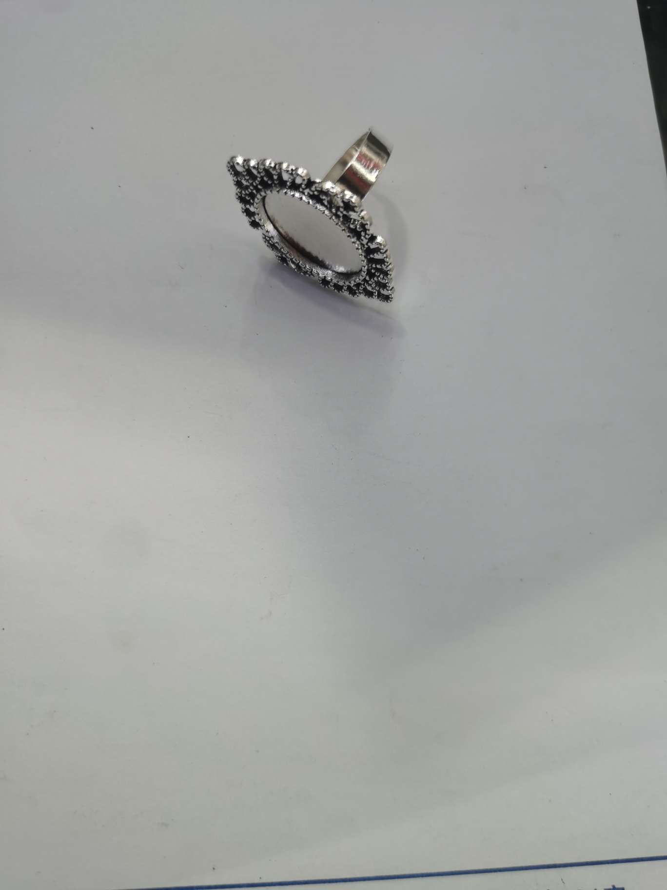 Fashionable, versatile and personalized alloy accessory ZN-4519 Application Scenario