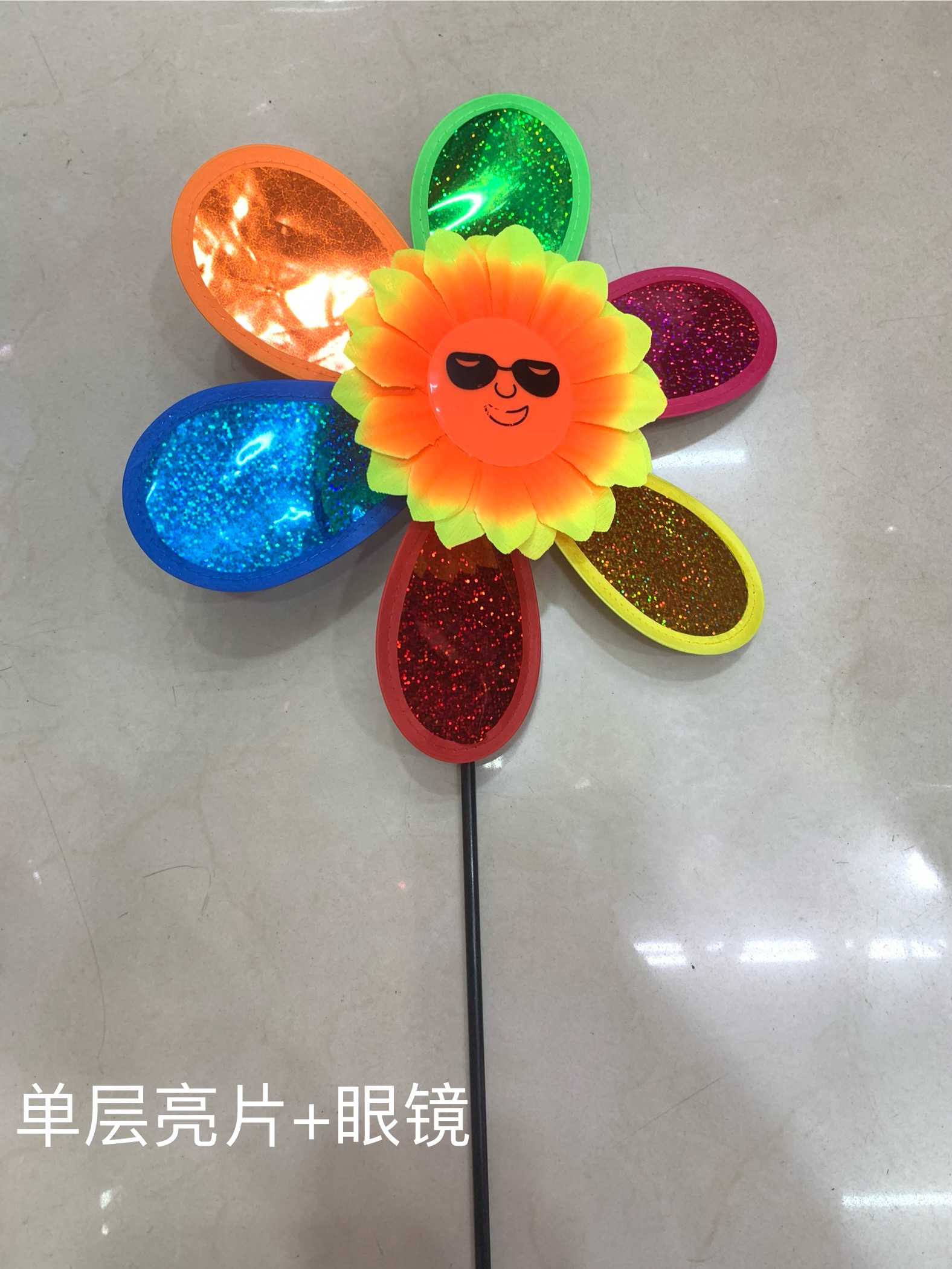 风车/风车玩具/风筝/小风车发夹/摆摊车男女户外产品图