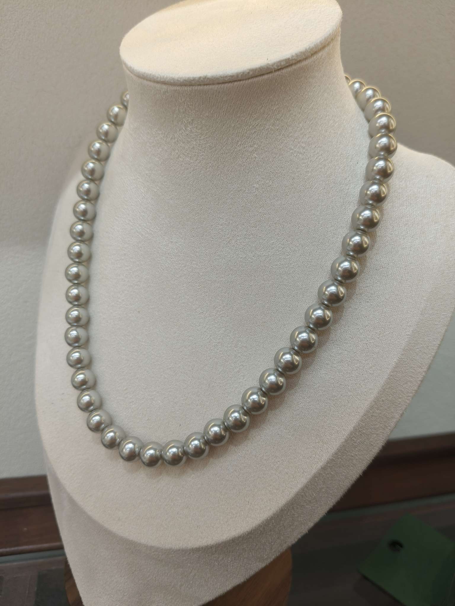 8mm灰色施家珍珠项链女 轻奢小众高级感锁骨链 百搭颈链饰品详情图3