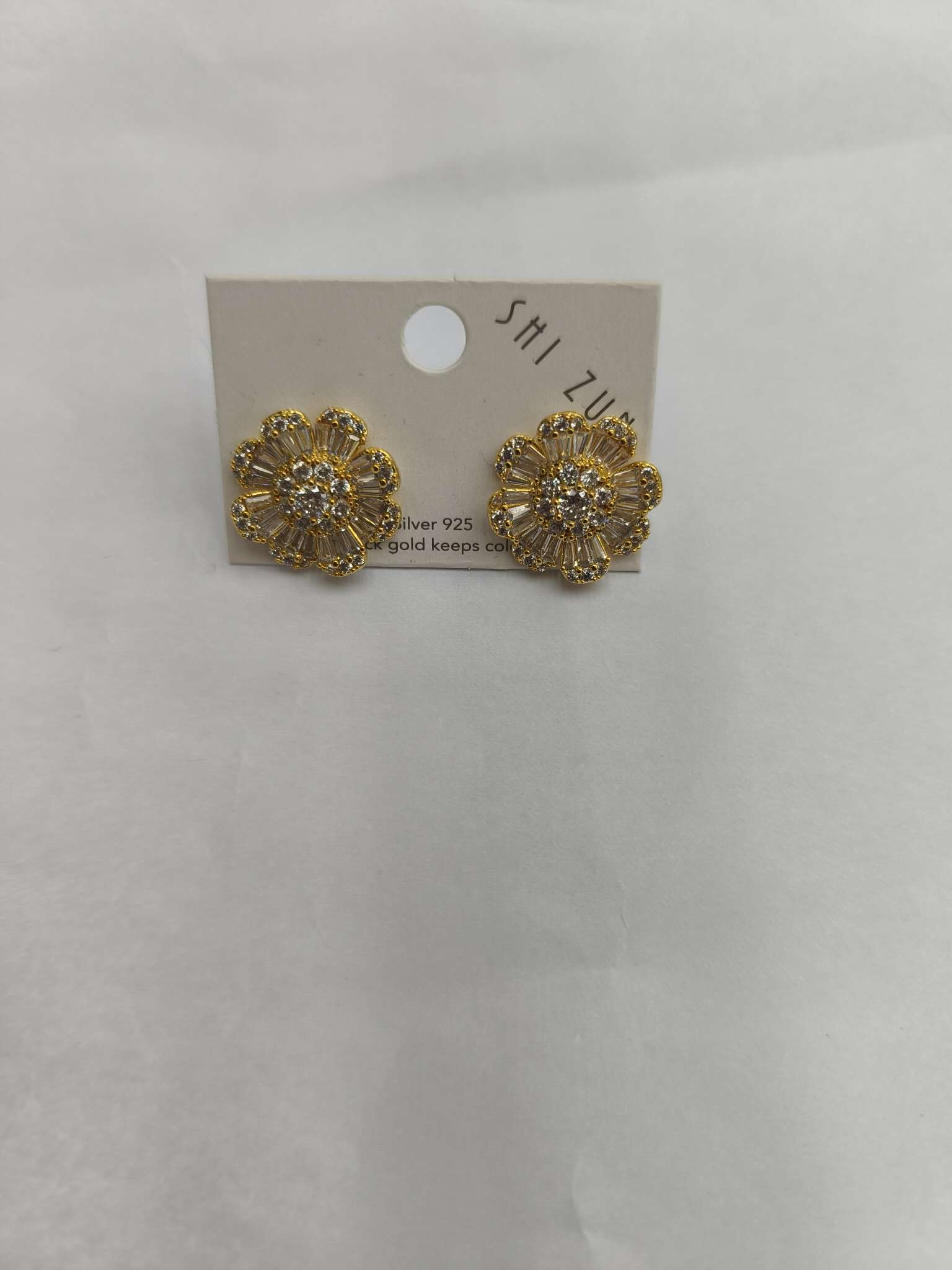 山茶花爆闪耳钉珍珠耳饰女银耳环2026新款爆款高级感设计小众轻奢