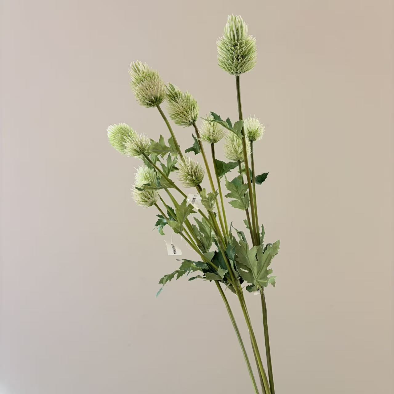 Cardo de simulación flor flor falsa flor artificial hogar artesanía hotel boda al por mayor de alta gama flor de simulación flor de tela de seda inserción de cardo con flores falsas adecuado para la decoración del dormitorio del hogar pic 1