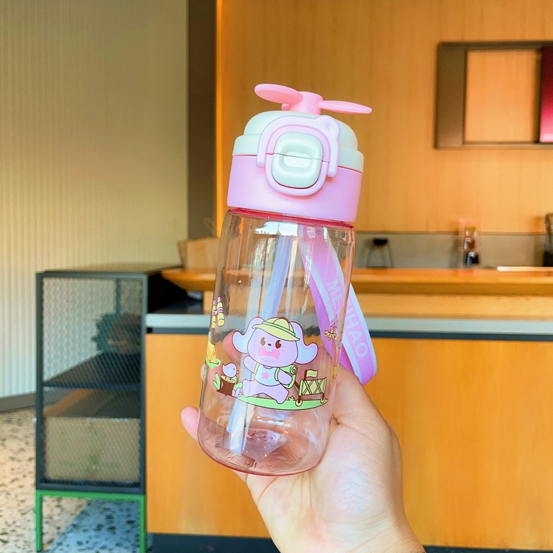 B93-2571 simple plastic cup, cartoon large-capacity portable cup, cute and portable student straw cup