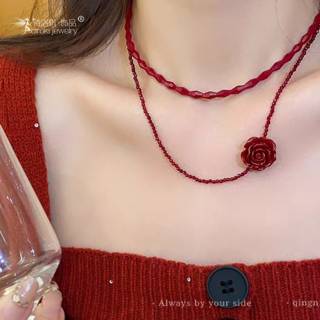 Shiluoqi accessories, retro French red rose double-layered necklace, women's niche design, choker necklace, collarbone chain