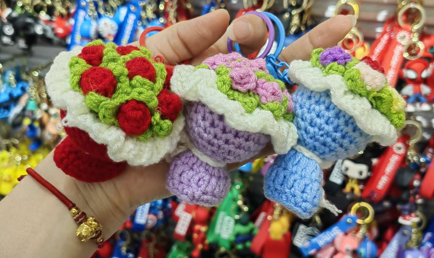 其他挂饰成品饰品挂饰创意装饰挂件家居装饰摆件手工编织玩偶挂件 毛线钩织公仔玩偶挂件 钥匙扣挂件包包挂件手埲花 创意工坊
