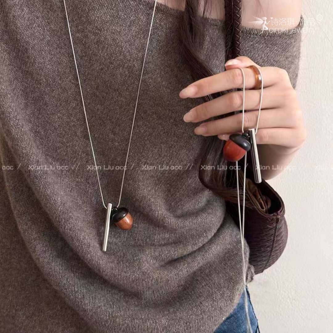 诗洛琪饰品复古橡果银条吊坠项链女小众设计高级感毛衣链时尚简约民族风配饰