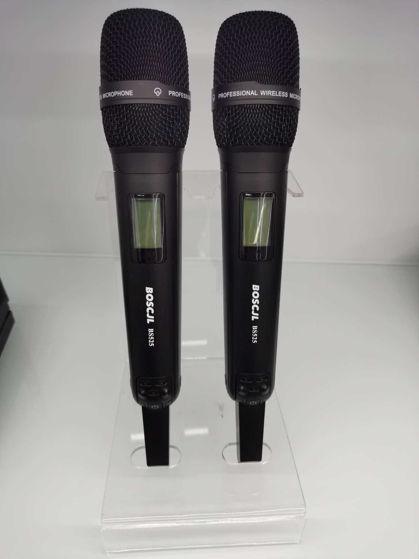 🎤 BOSCJL BS525 kit de micrófono inalámbrico profesional con antena doble para una recepción estable, regulación independiente de doble micrófono y adaptación versátil para escenario, conferencia y canción K. Tarjeta de balance Item Picture