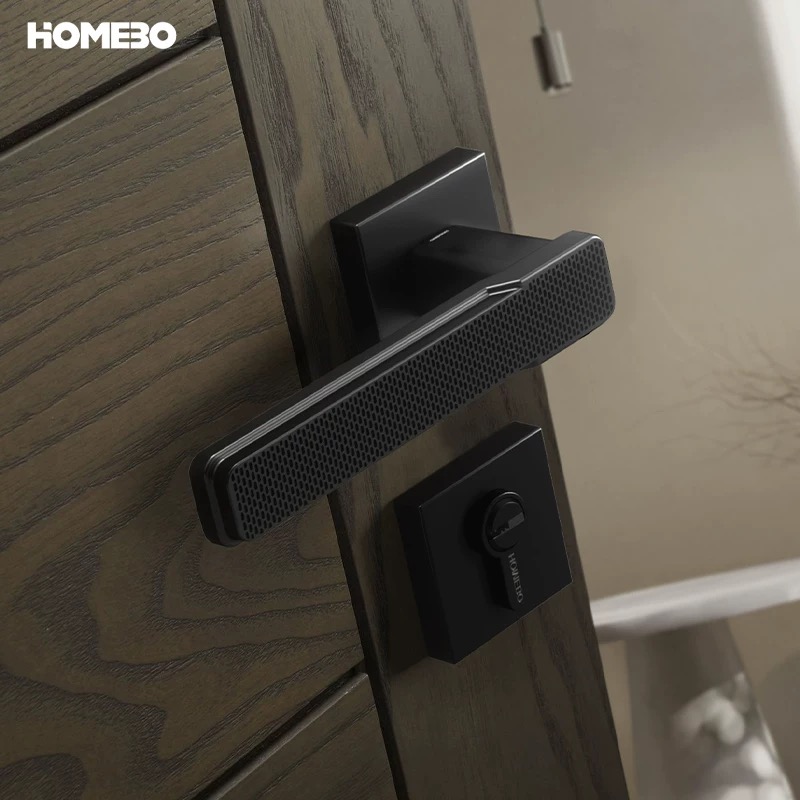 Haobao black door lock, indoor bedroom magnetic silent bathroom solid wood door handle, simple home door lock details Picture