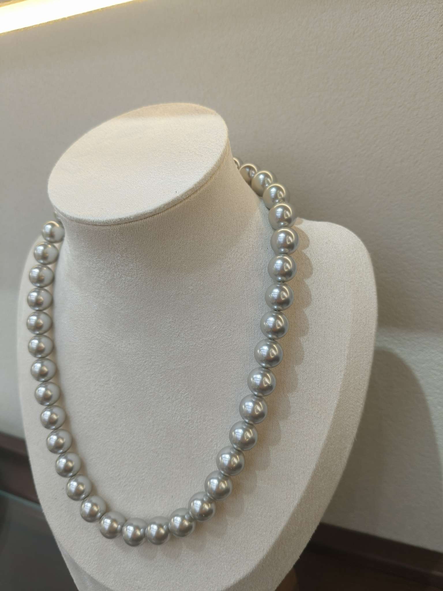 10mm灰色施家珍珠项链女 轻奢小众高级感锁骨链 百搭颈链饰品细节图