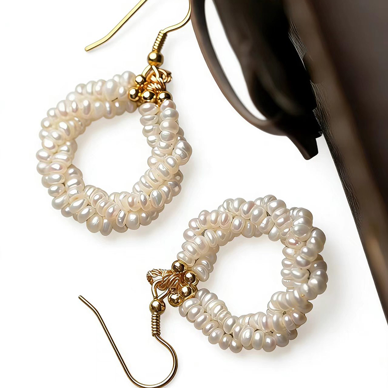 饰品/耳环/耳饰/米珠耳环/耳夹细节图