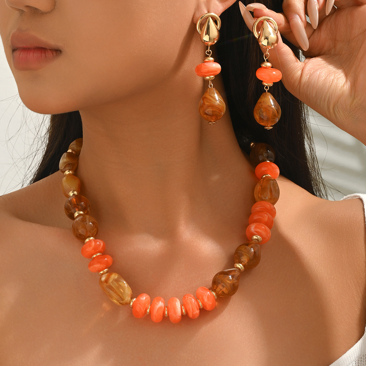 欧美风夸张流行大项链项链 树脂珠项链女款轻奢时尚锁骨链韩版ins风简约设计 彩色多巴胺高级项链详情图4