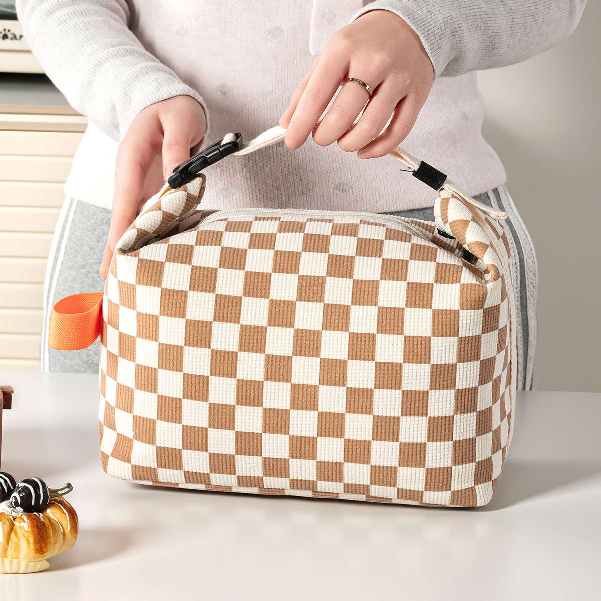 新款灯芯绒保温包大容量午餐袋上班上学带饭便当包饭盒袋户外餐包详情图11