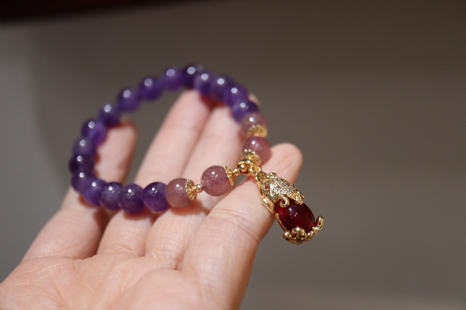 【 Yajinpei Jewelry 】 Fuyuan Amethyst Strawberry Crystal PI Xiu details Picture