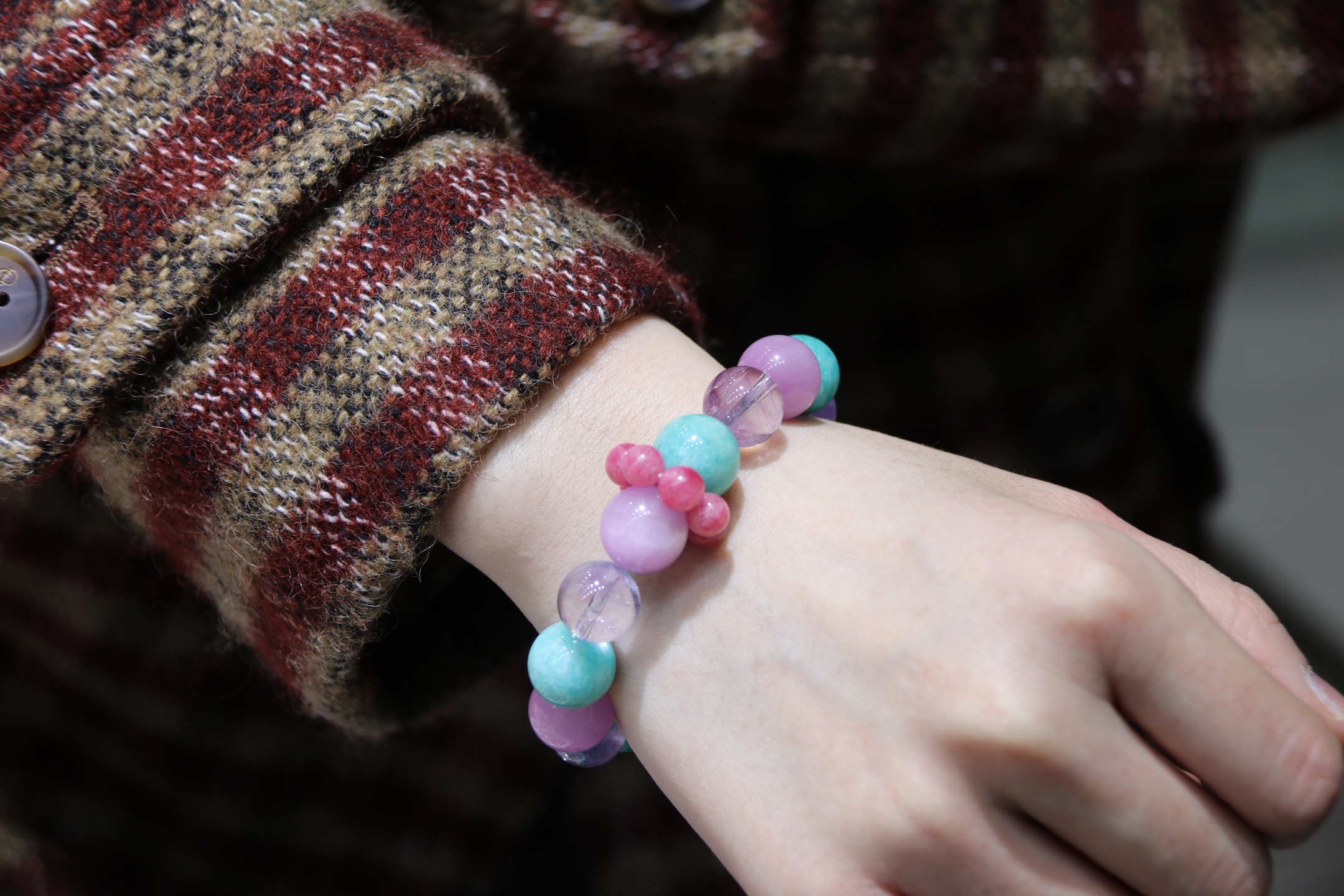 【 Ya Jin Pei Jewelry 】 The 13mm purple lithium glow wrapped in soft light is full of multi-treasure elements Application Scenario