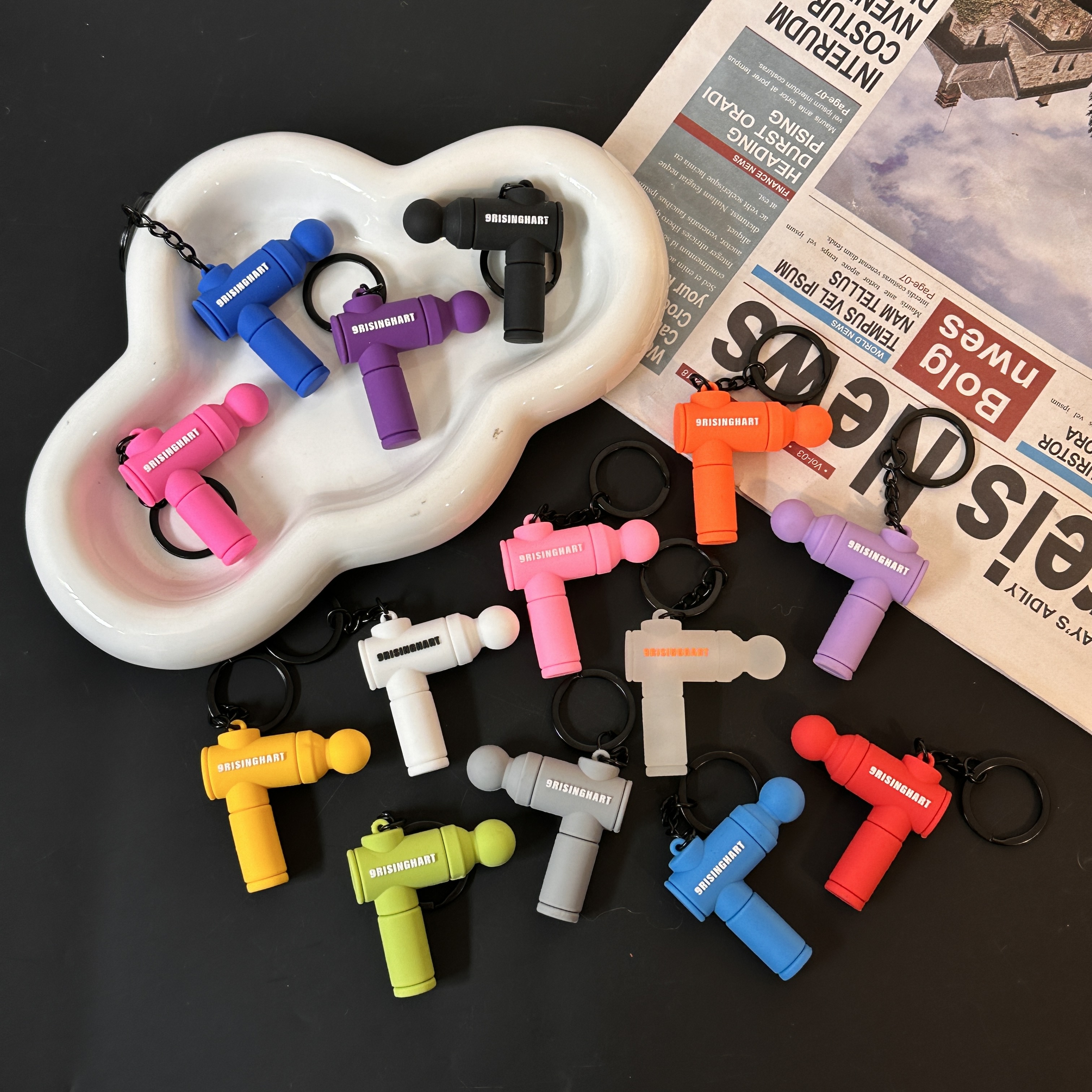 新款跨境运动周边挂件迷你筋膜枪挂饰礼品钥匙扣配饰体育文创配件详情1