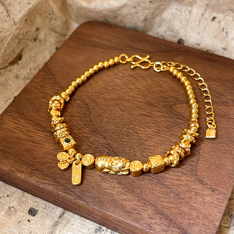 Ancient-style sand-gold PI Xiu copper coin bracelet for women, light luxury, niche and exquisite bracelet, 2026 new style, layered jewelry