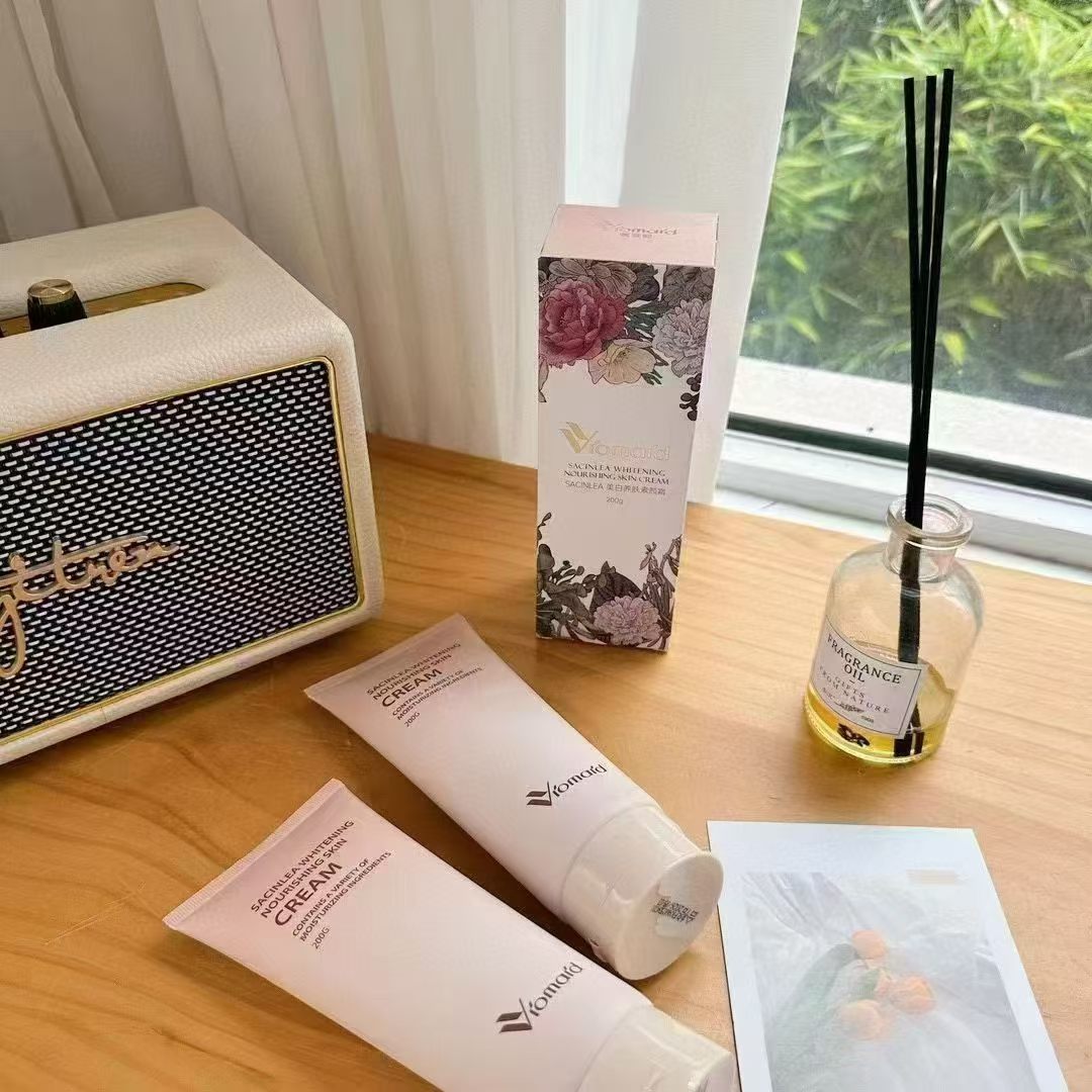 紫云妃SACINLEA美白养肤素颜霜200g细节图
