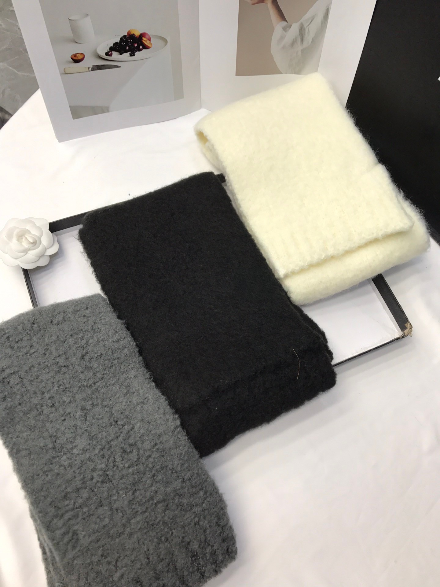 New in-stock cross-border wholesale e-commerce live streaming supply chain supply, 30 wool plain knitted Specification image
