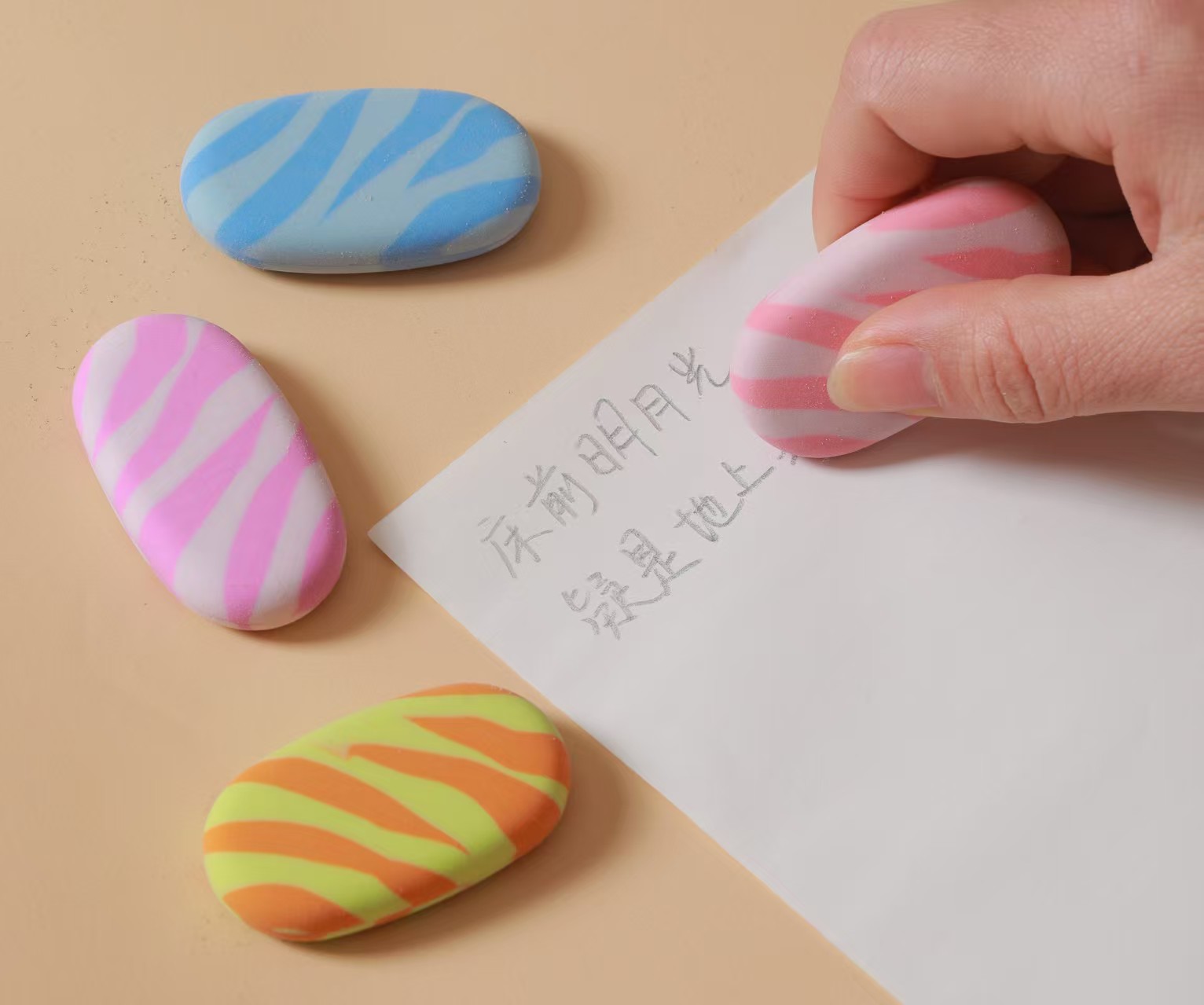 HR-09711 Small Soap A Eraser Set Stationery Animal Packaging Eraser Blind Box, 24-piece eraser Specification drawing
