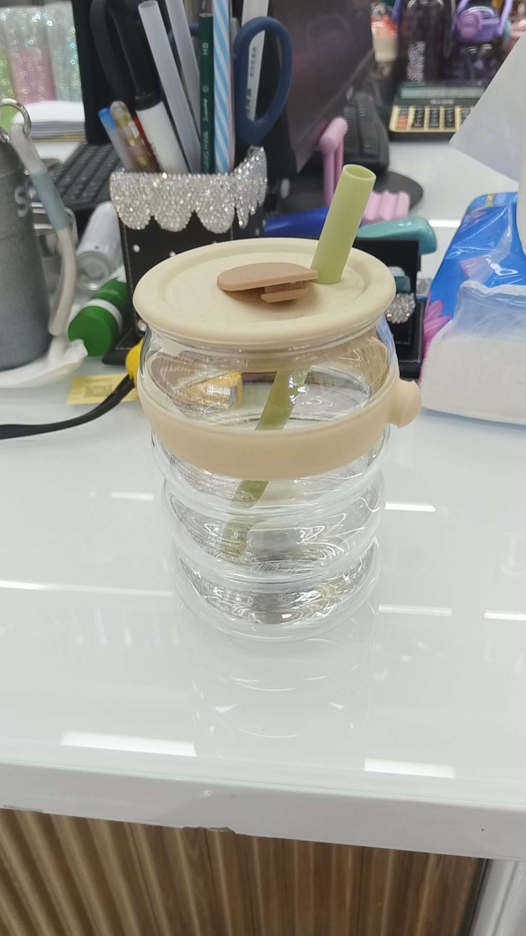 丽尊牌手绘菠萝啤酒杯搅拌杯定制logo刻度牛奶杯奶茶杯可爱卡通玻璃杯搅拌杯定制logo