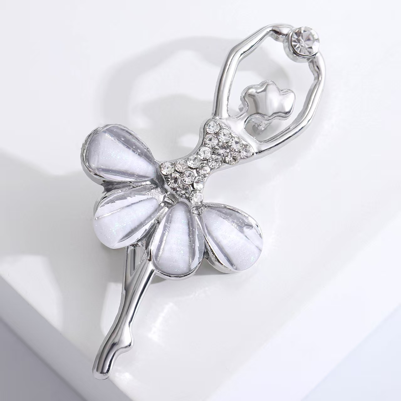 New elegant and stylish alloy rhinestone dancing girl brooch, fashionable and versatile women's clothing brooch accessory pin pic 3