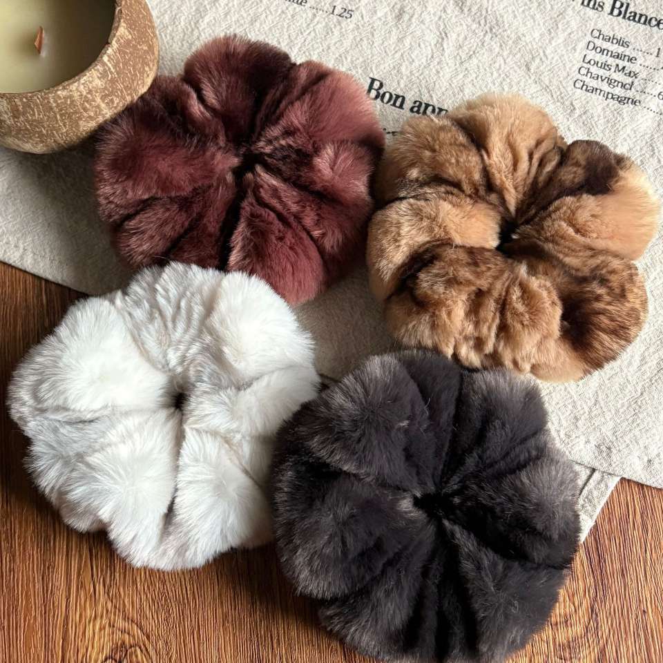 Retro texture rabbit fur plush large intestine hair band for women, autumn and winter atmosphere, ponytail style, ins hair tie and hair accessory