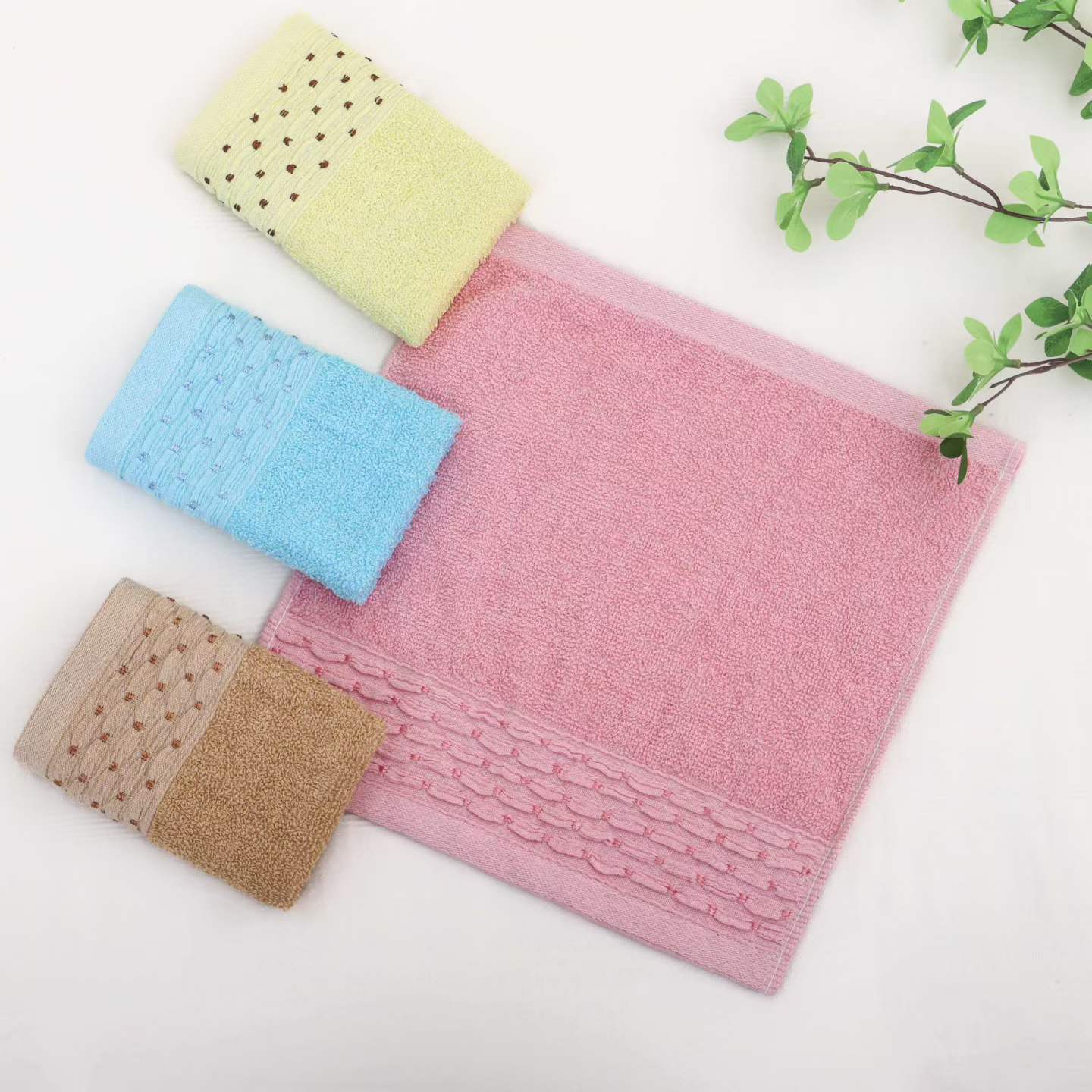30×30 pañuelo de comercio exterior, la textura se tira completamente! Calidad de exportación, delicada y respetuosa con la piel, con un toque versátil. Engrosamiento y absorción de agua suave y transpirable. El pañuelo cuadrado pequeño juega con gran estilo. Selección estricta de comercio exterior, spot fast hair Application Scenario