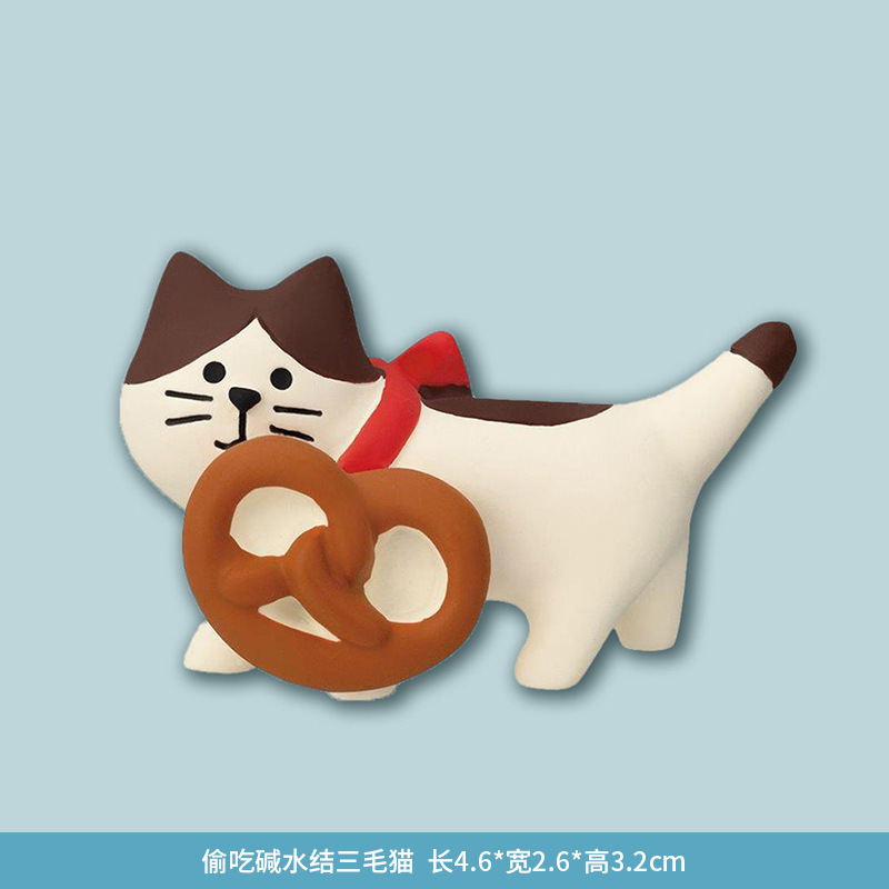 ZAKKA sundries, food toys, INS Japanese cat cake baking, handcrafted ornaments, home decorations, resin small ornaments, trendy toys detail image 4