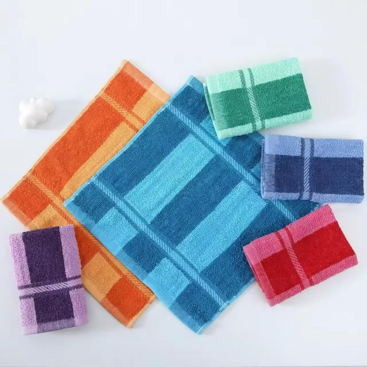 30×30 pañuelo de comercio exterior, la textura se tira completamente! Calidad de exportación, delicada y respetuosa con la piel, con un toque versátil. Engrosamiento y absorción de agua suave y transpirable. El pañuelo cuadrado pequeño juega con gran estilo. Selección estricta de comercio exterior, spot fast hair Item Picture