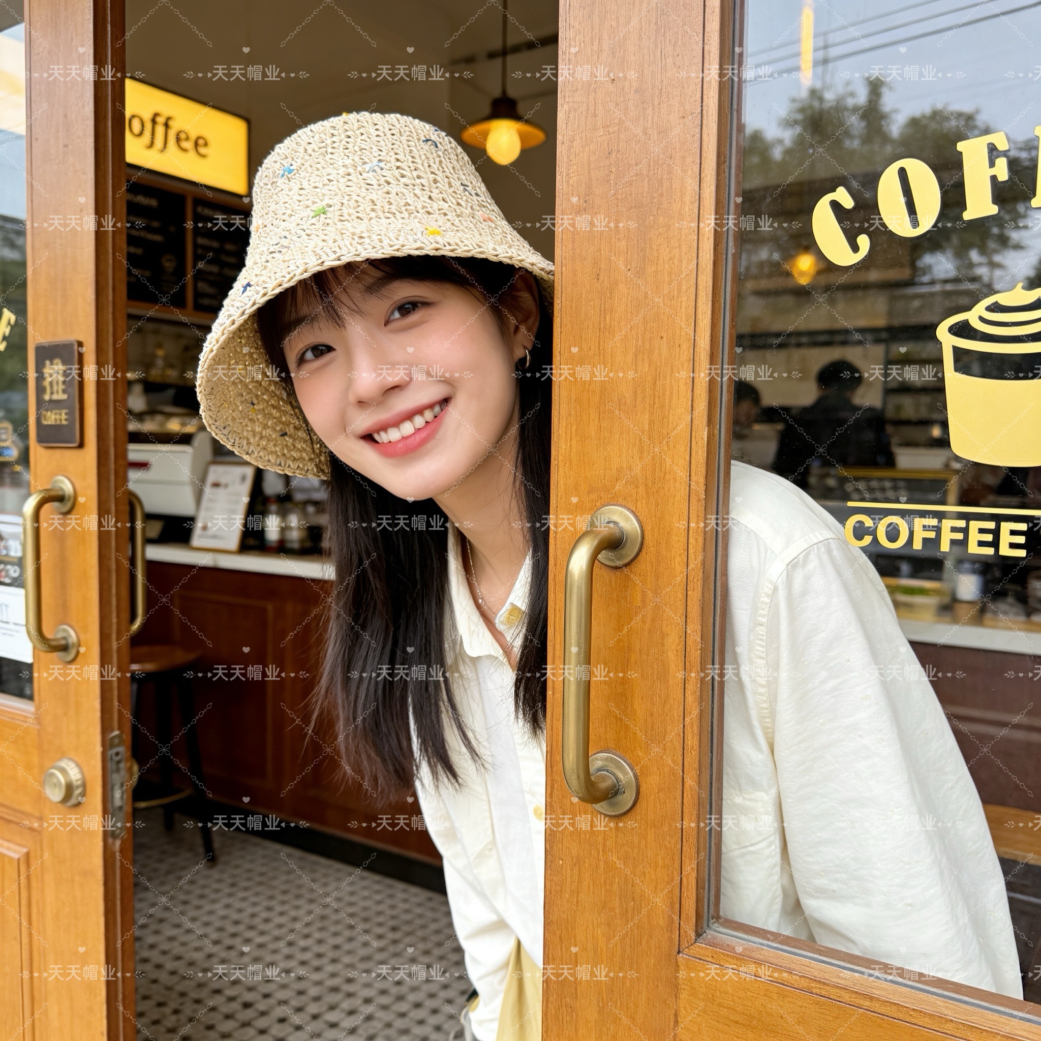 满天星折叠草编帽，沙滩防晒帽，可折叠纯手工编织帽子，小红书抖音热销款，易收纳草编织女性沙滩草帽小麦秸草帽秆环保