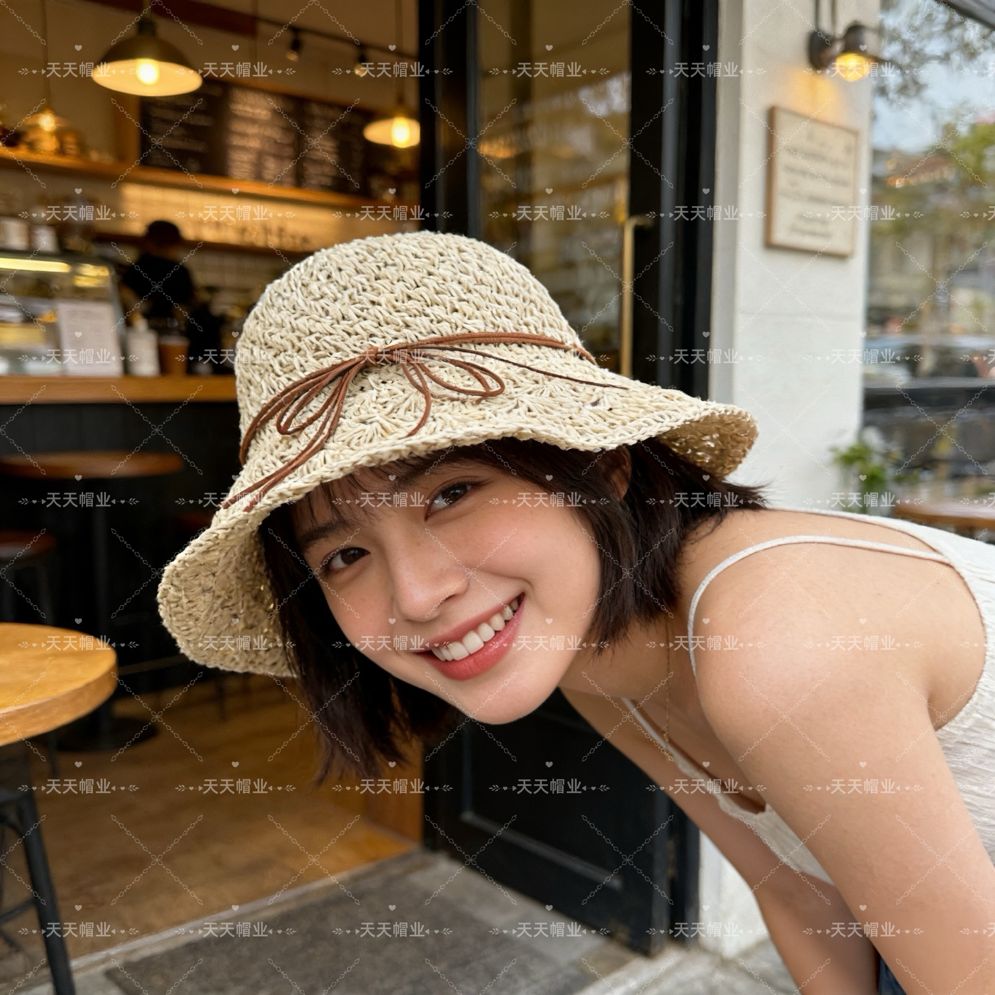 蝴蝶结折叠草编帽，沙滩防晒帽，纯手工编织帽子，小红书抖音热销款，易收纳草编织女性沙滩草帽小麦秸草帽秆环保