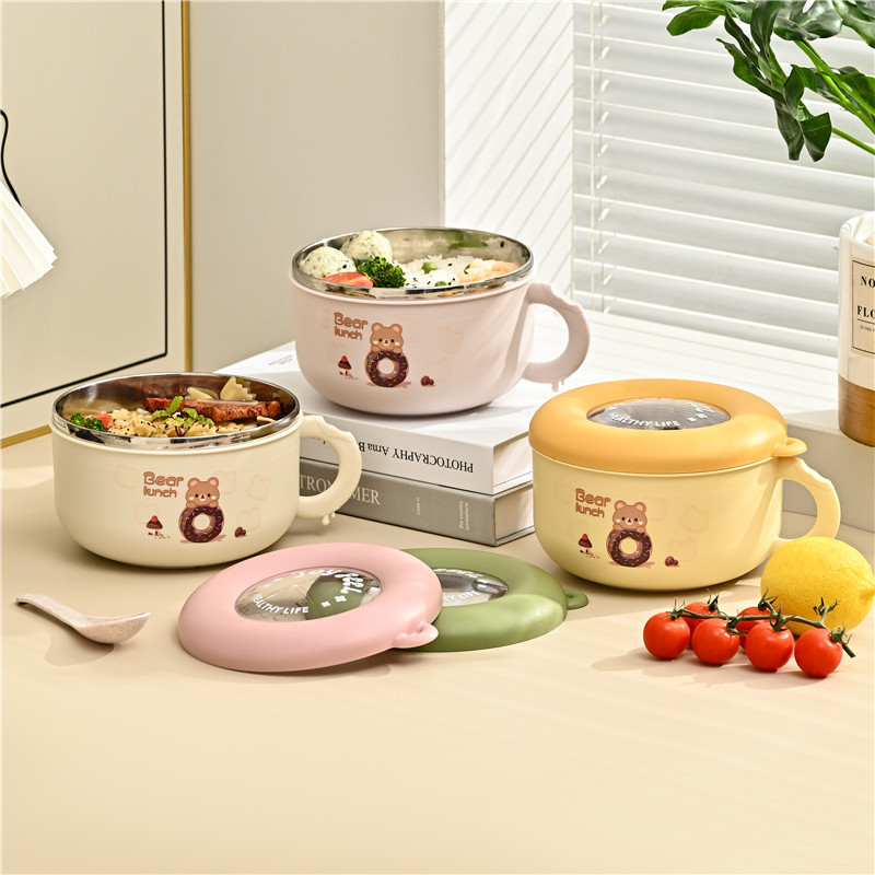 The students in Room M73-5898 have exquisite and cute cartoon-patterned round lunch boxes and portable bowls made of 304 stainless steel