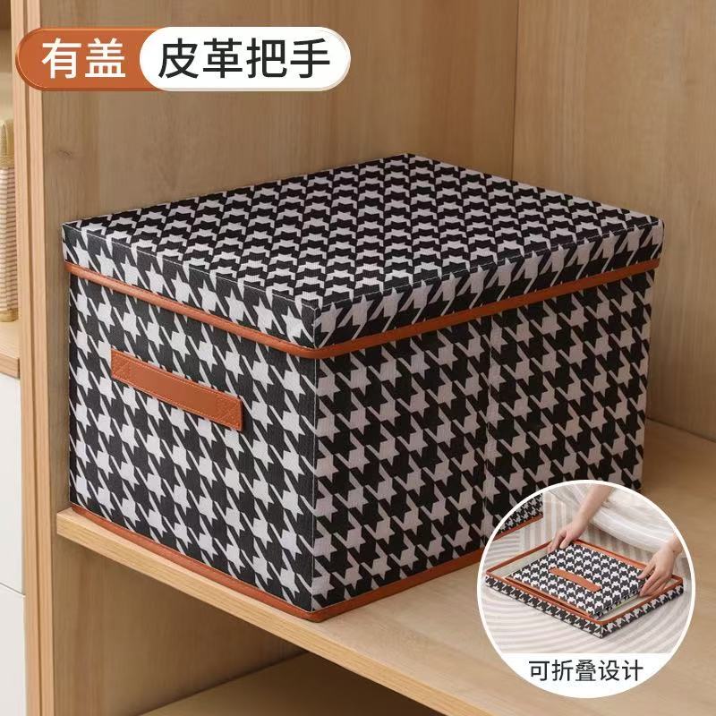 收纳盒/收纳/旋转收纳/吧唧/内衣收纳盒白底实物图