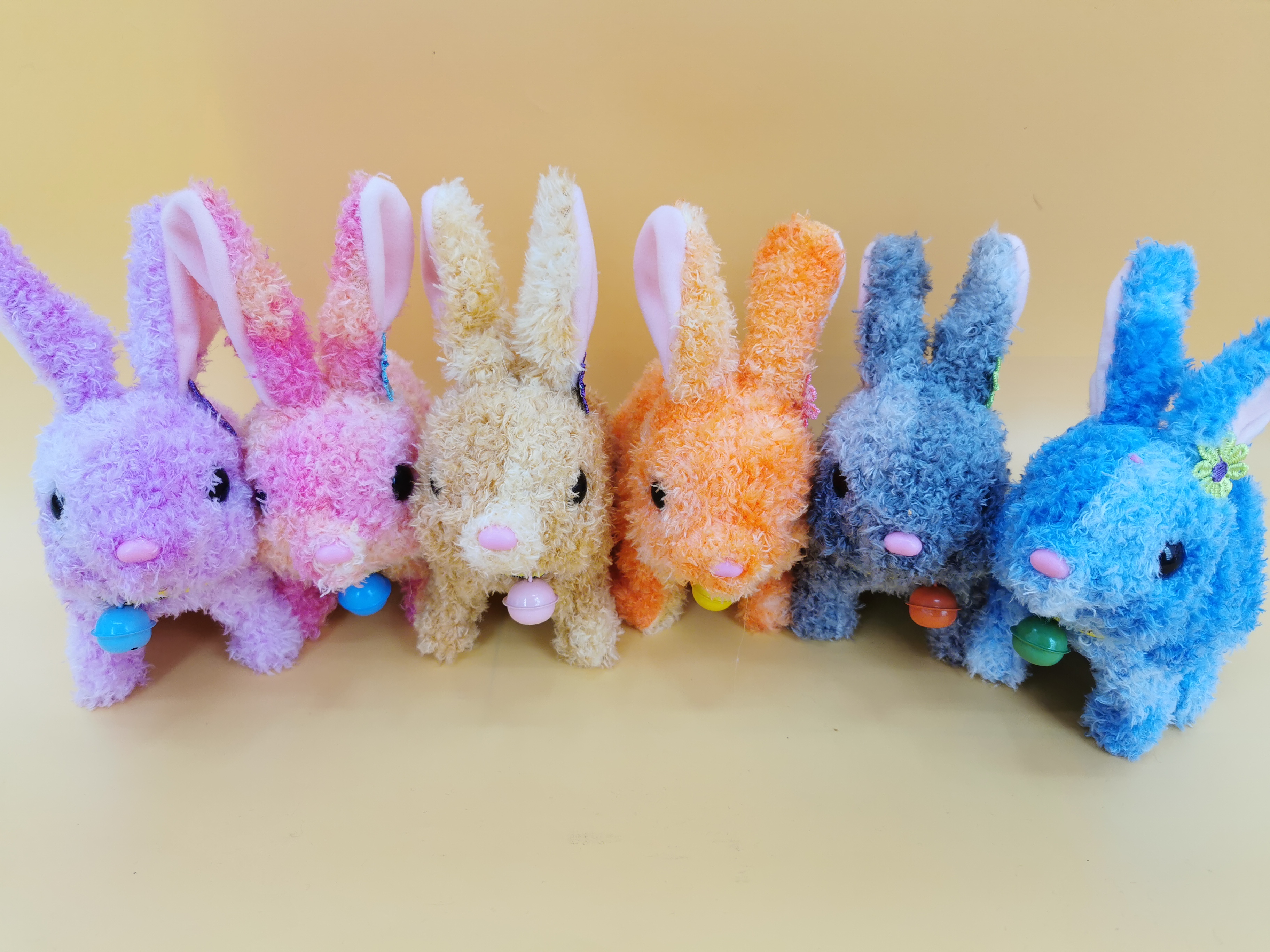 送女友惊喜礼物 仿真小兔子 会跳会叫 电动毛绒玩具