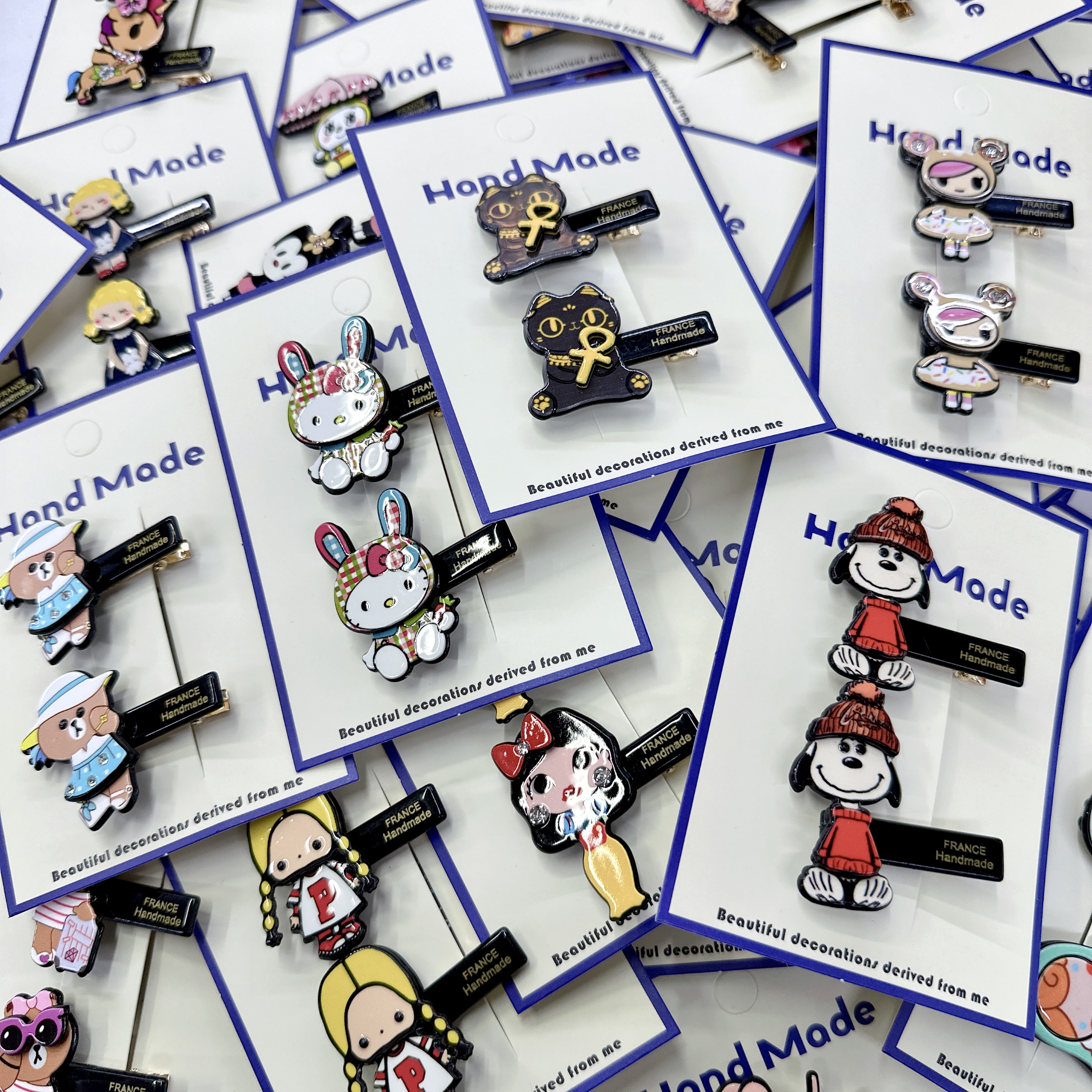 Original design, best-selling, fashionable, cartoon and cute acetate hair clips, high-quality fringe seaside clips, trendy boutique store, matching for women Application Scenario