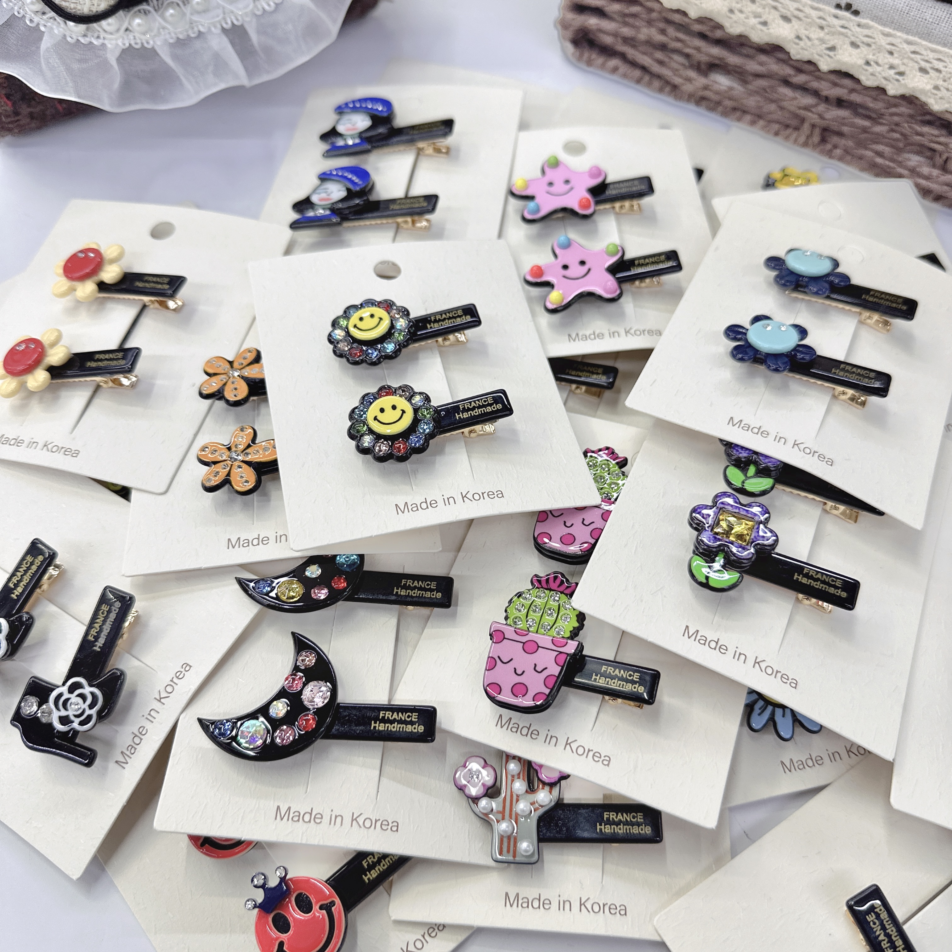 Original design, best-selling, fashionable, cartoon and cute acetate hair clips, high-quality fringe seaside clips, trendy boutique store, matching for women Item Picture