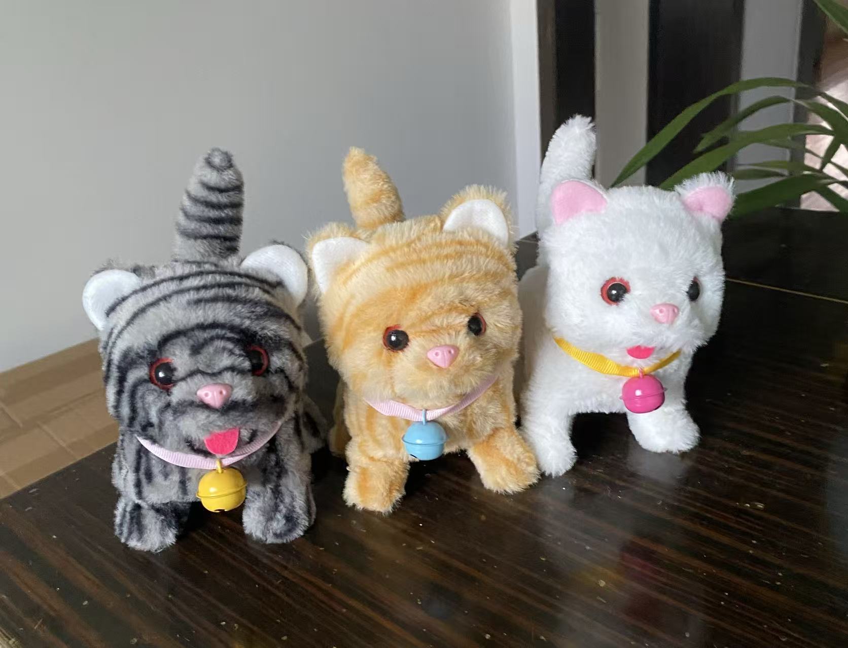 可爱仿真小猫 会摇耳学猫叫 儿童玩具送女友家居摆件