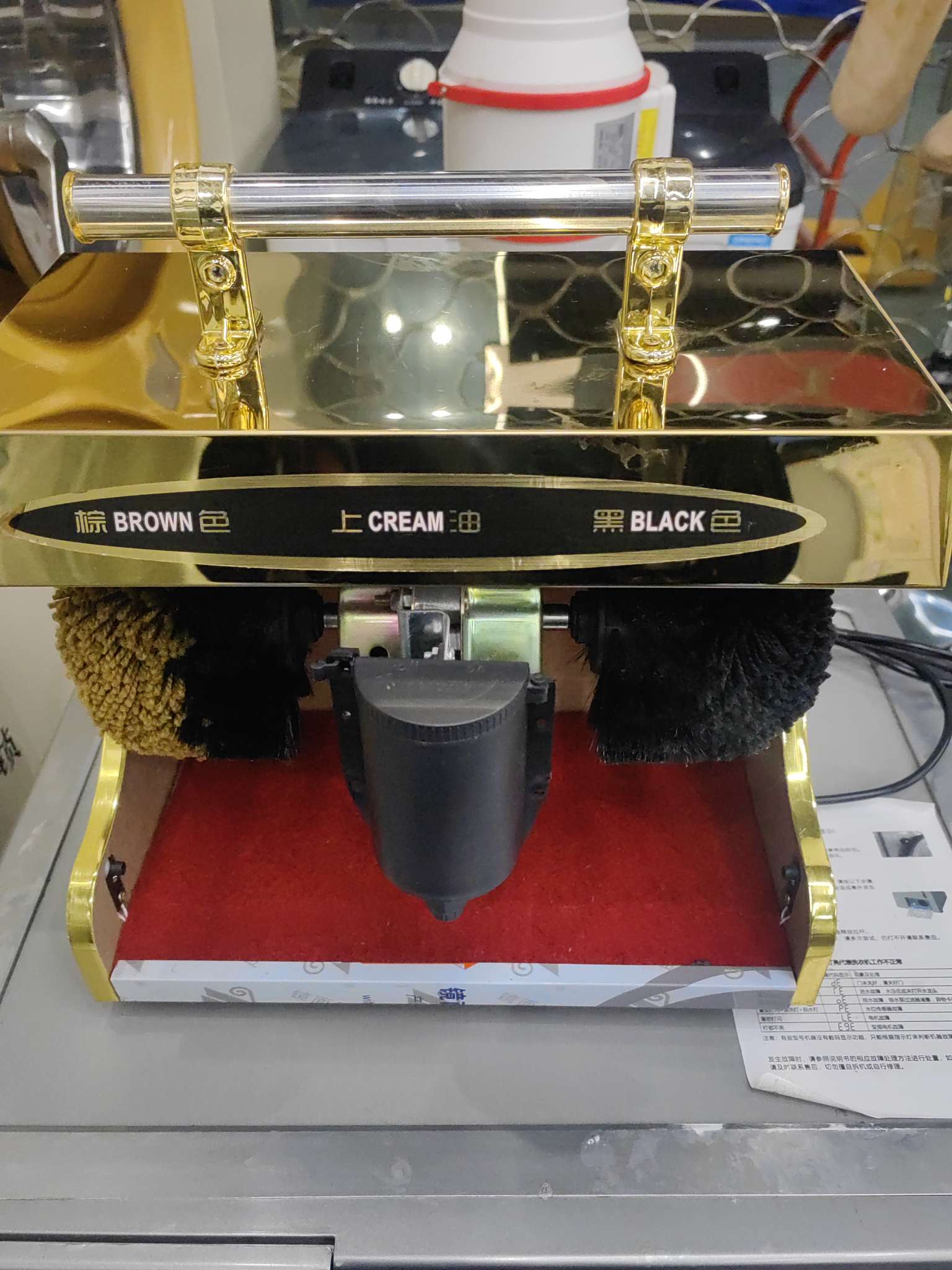 UCC国际洗衣石油干洗机水洗机烘干机收银系统熨烫设备蒸汽机衣服消毒柜洗鞋机烘鞋机擦鞋机洗衣机床单熨平机锅炉洗衣店加盟详情图8