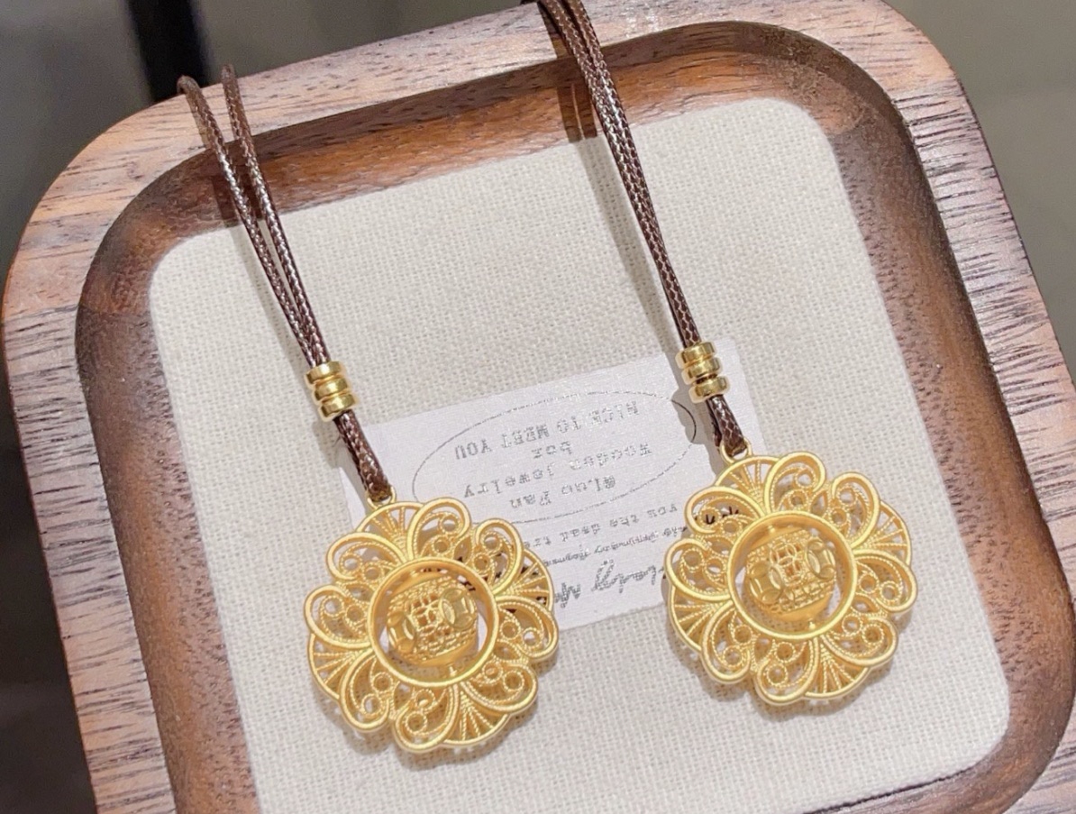 足银999镂空可转动镀金