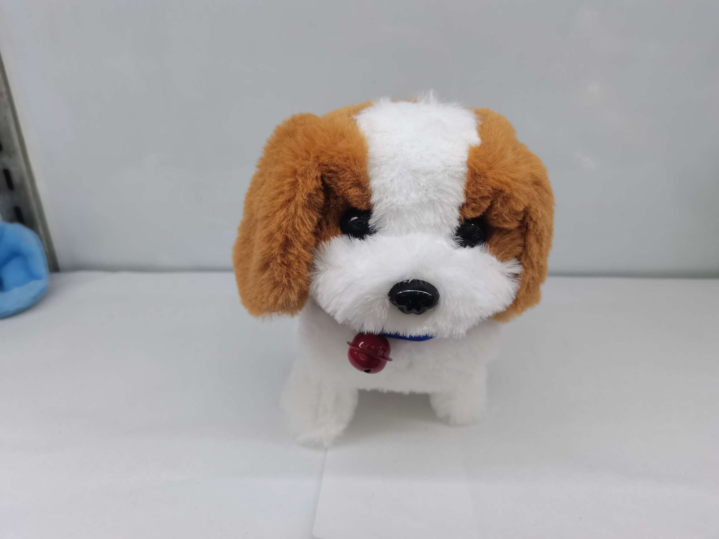 新款电动狗四脚带灯会走路带叫声地摊热卖厂家直销详情图3