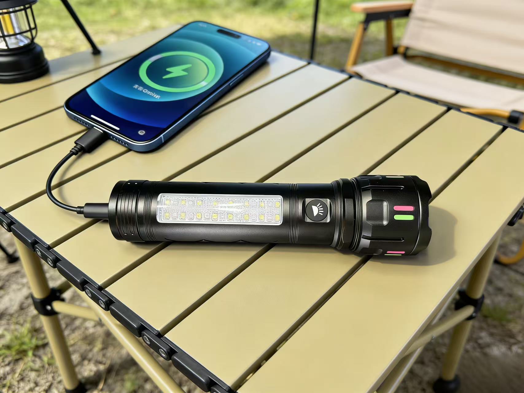 Xingao Light aluminum alloy high-power high-intensity flashlight, flashlight battery, fixed-focus flashlight model XA-B3031 Item Picture