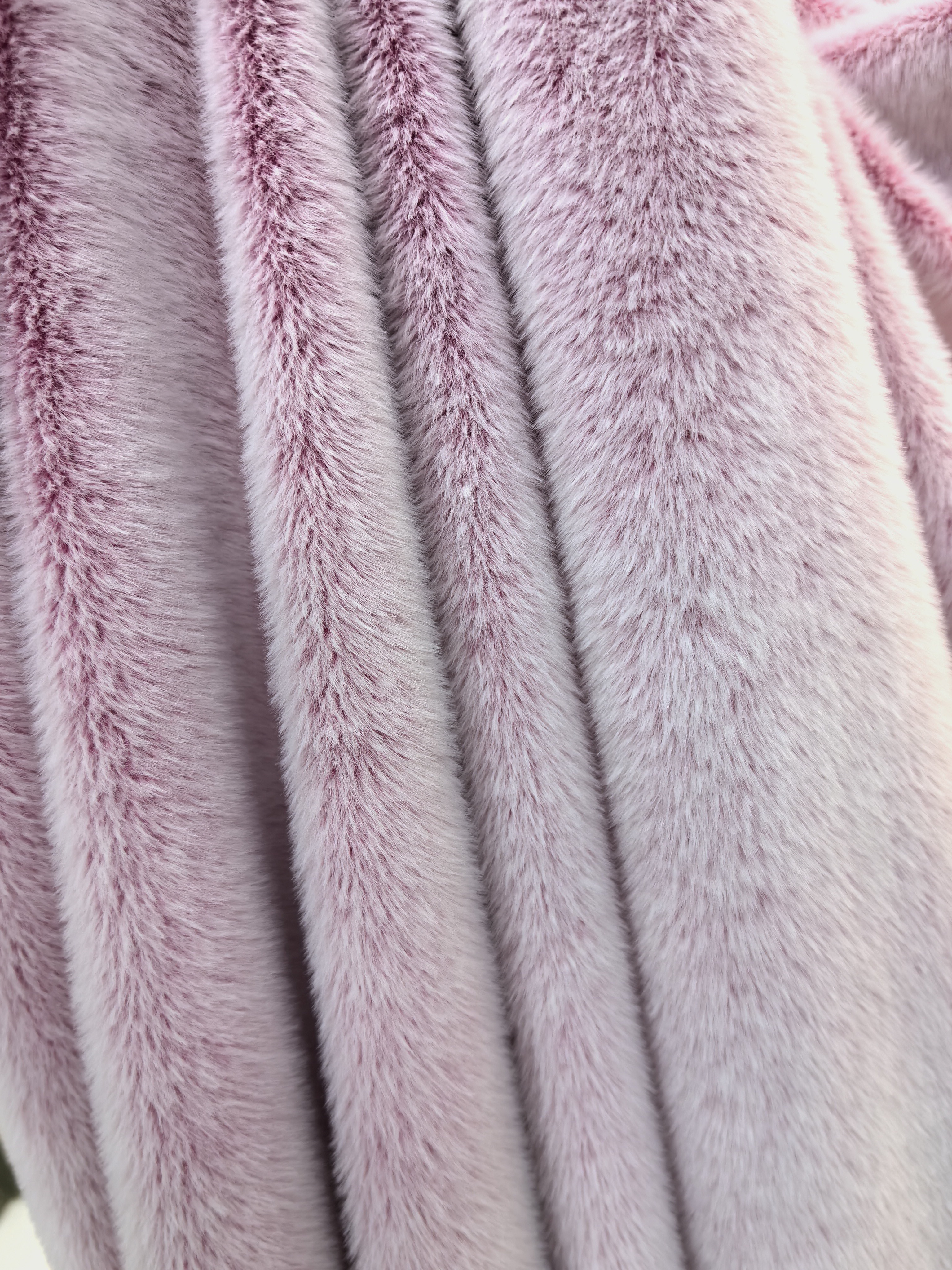Plush toys, pajamas, hats, handicrafts, fabric, European mink back printed white wool fabric