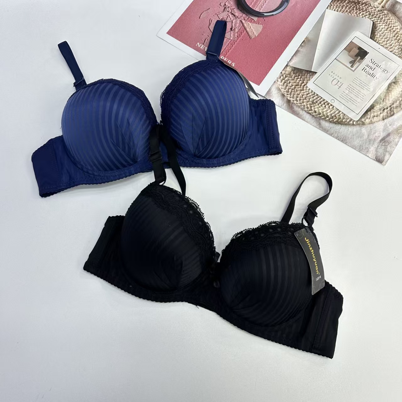 JZY-1720# Women's bra for export to the Middle East and Africa. Large-sized thickened bra with lace edge and bow decoration. Sexy and romantic bra for women Item Picture
