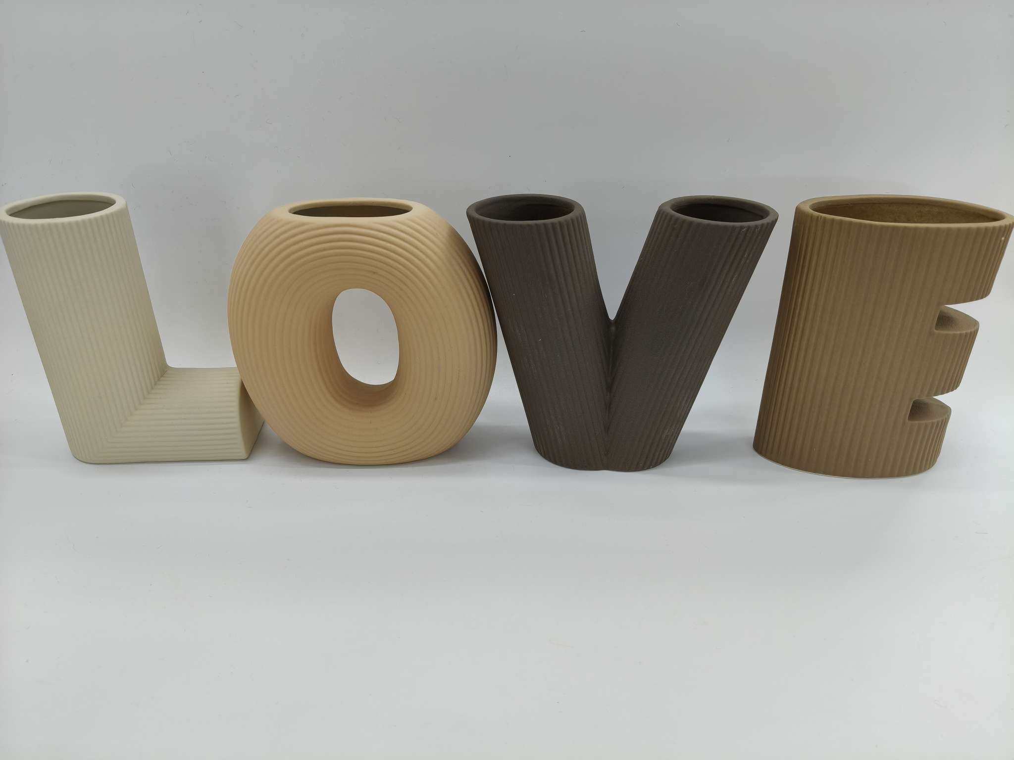 花器摆件LOVE造型创意家居样板房酒店民宿儿童房婚房装饰品