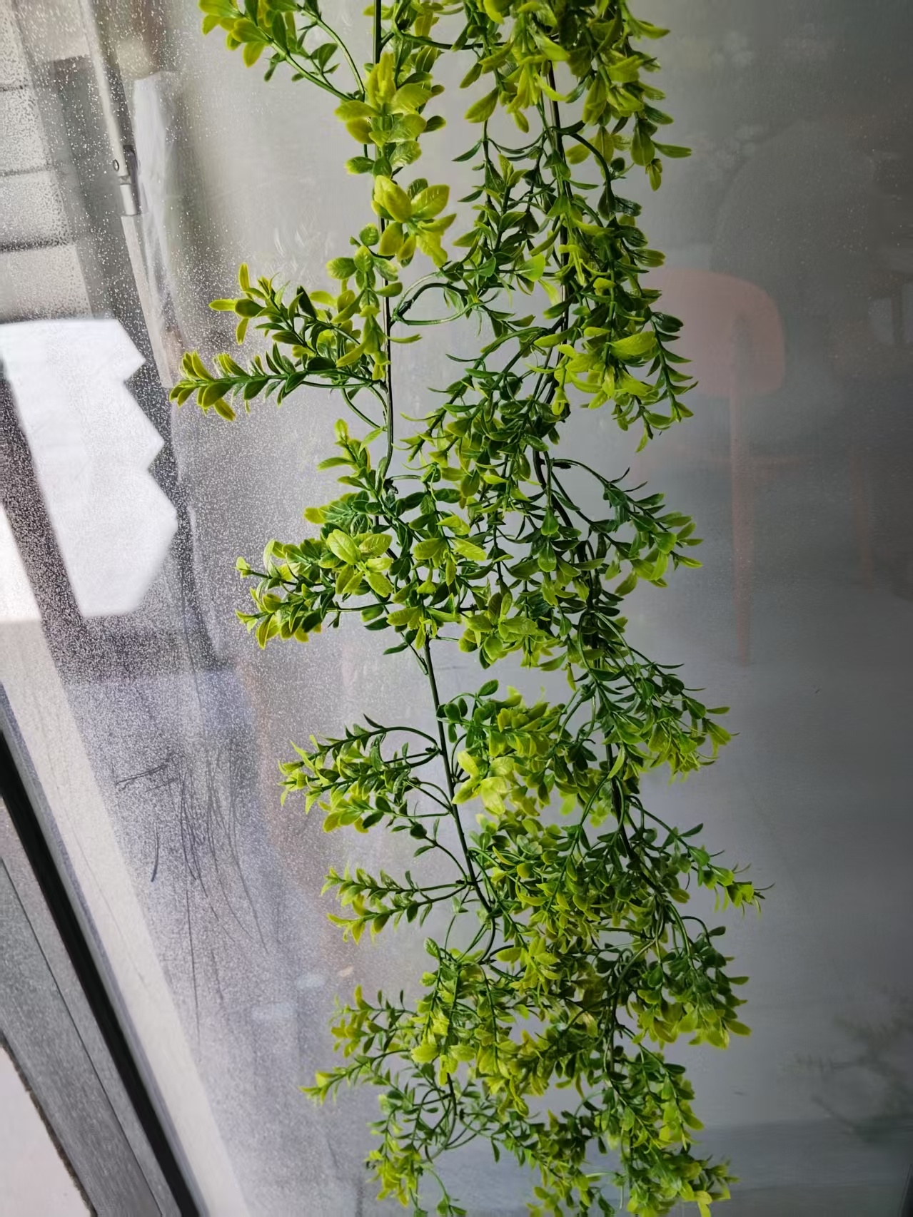 DIY decorative process of 72-mesh simulated plastic water plant vines, plastic water plant green plant flower vine hanging, simulated vine flower branch accessories, natural decoration details Picture