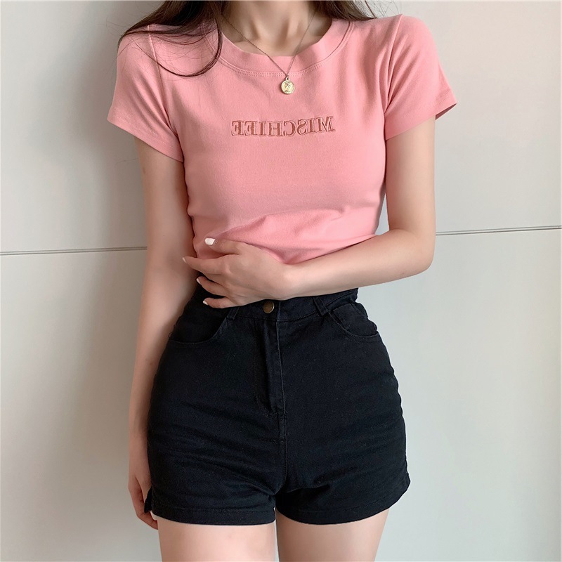 女式T恤实物图